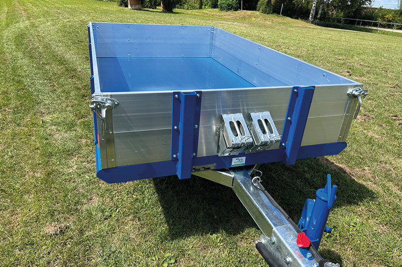 Dreiseitenkipper mit Auflaufbremse, Solis EDK 25 - Image 7