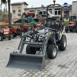 SOLIS S26 (9+9) mit Frontlader (Limited Edition)